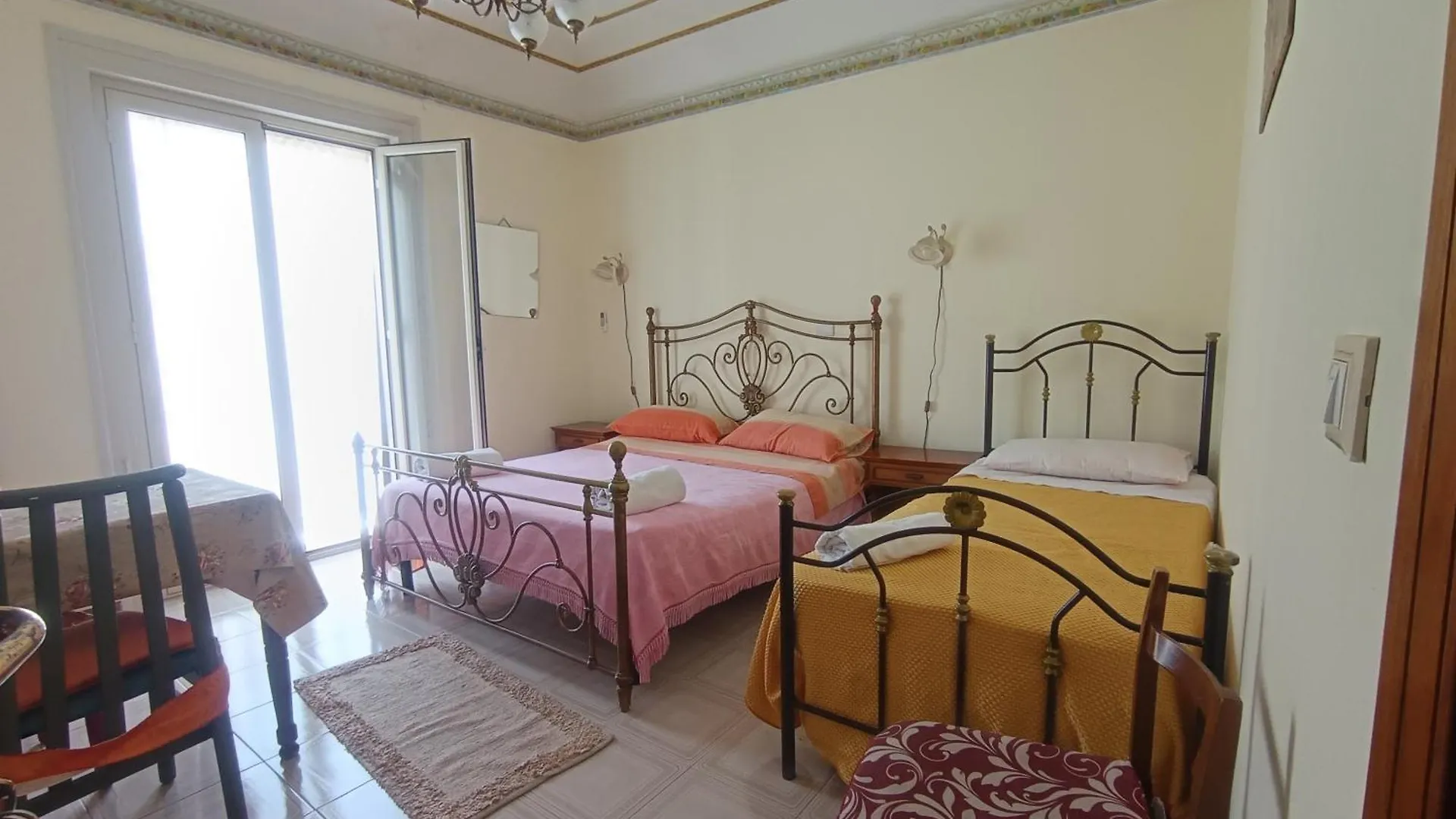 Homestay Alloggio Dei Mille Palermo