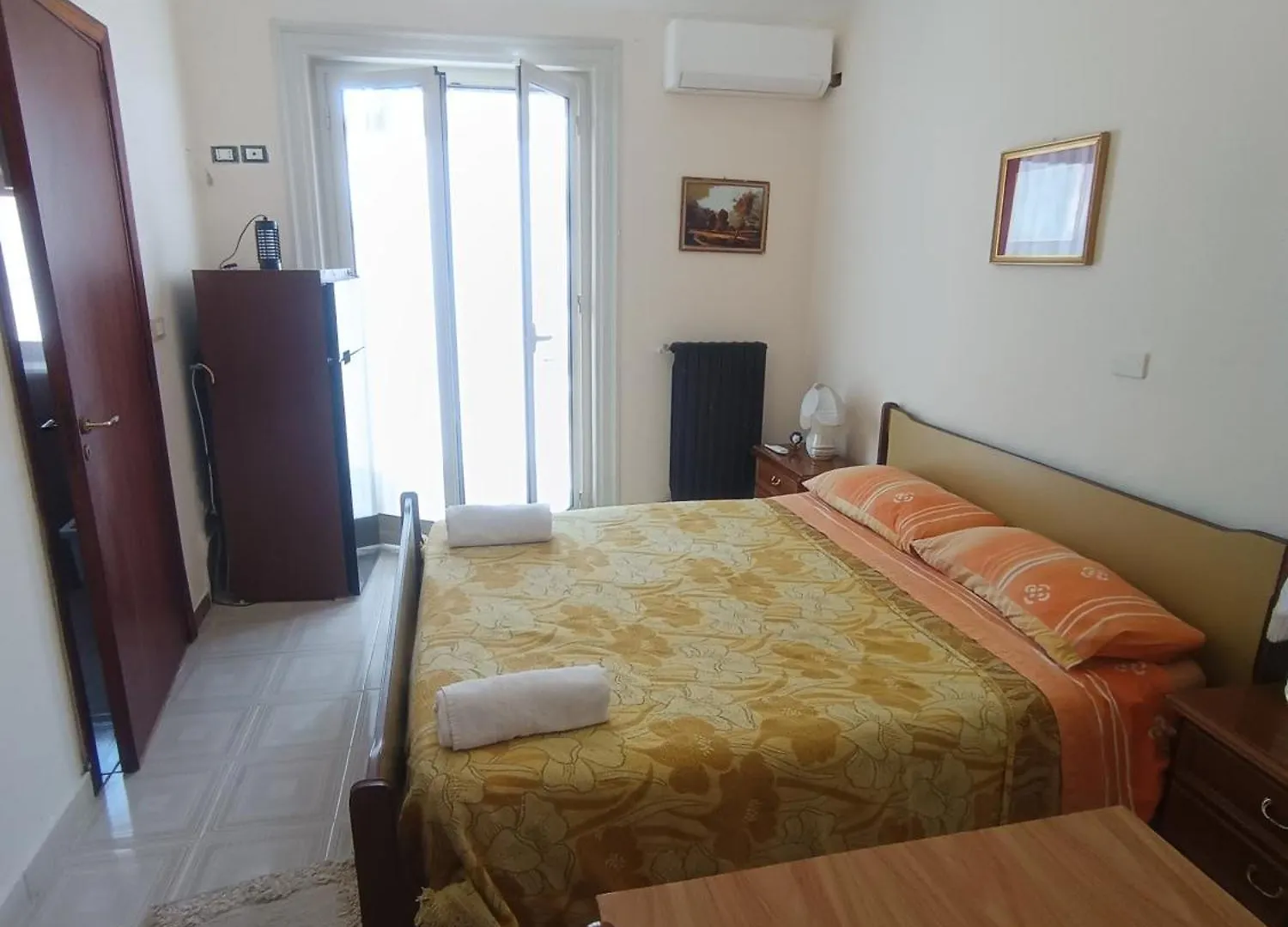 Homestay szállás Alloggio Dei Mille Palermo Olaszország