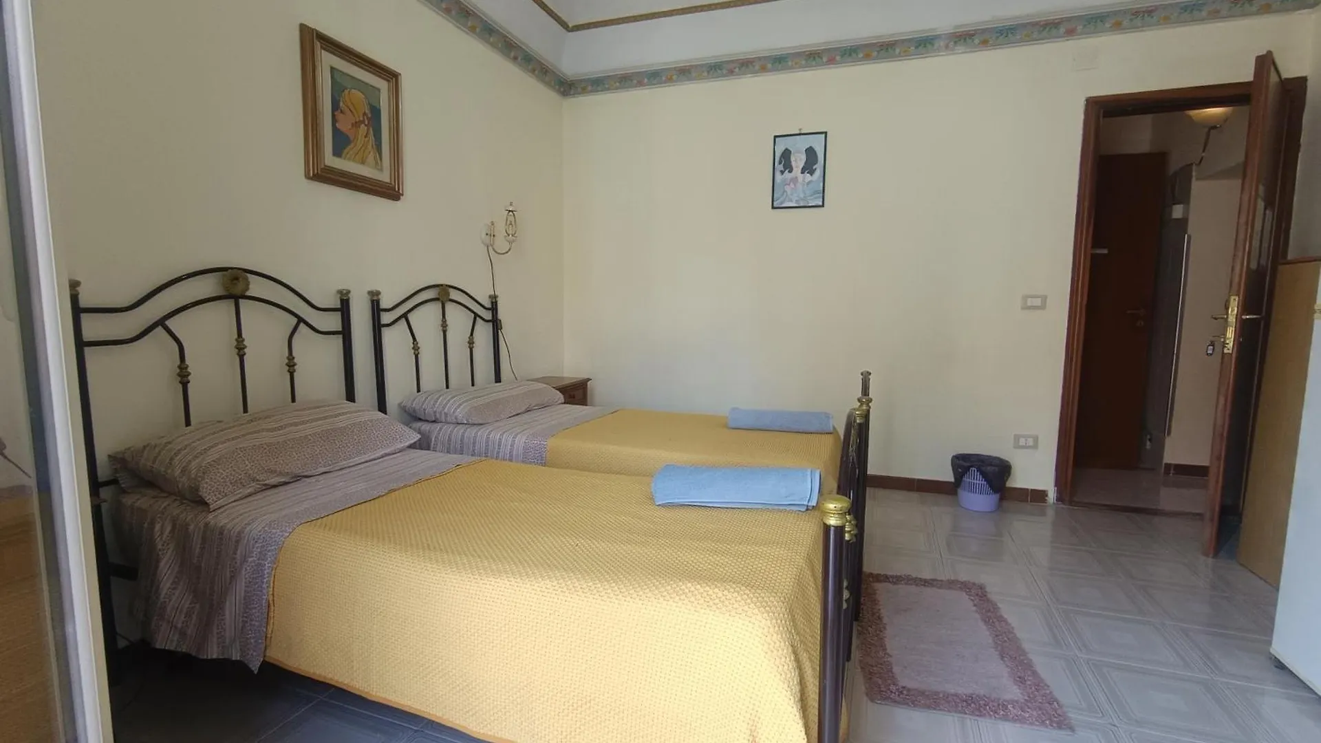 Alloggio Dei Mille Palermo Olaszország
